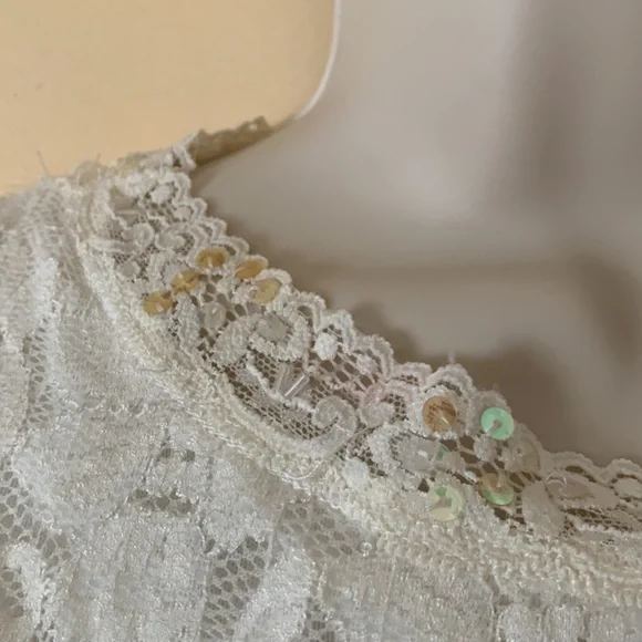 Cream lace long sleeve top size S - Picture 3 of 8